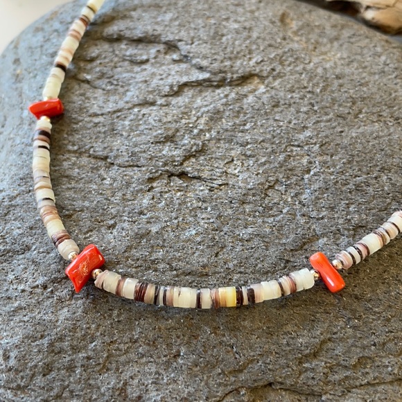 Vintage 70’s Liquid Silver Red Coral Nuggets and Olive Heishi Choker Nec… - Picture 4 of 9